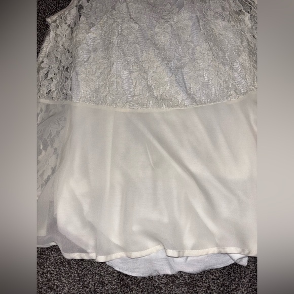 Miss CHIEVOUS Lace sleeveless Button Top  (LG)
Curfew White Tank (LG) - Picture 6 of 11